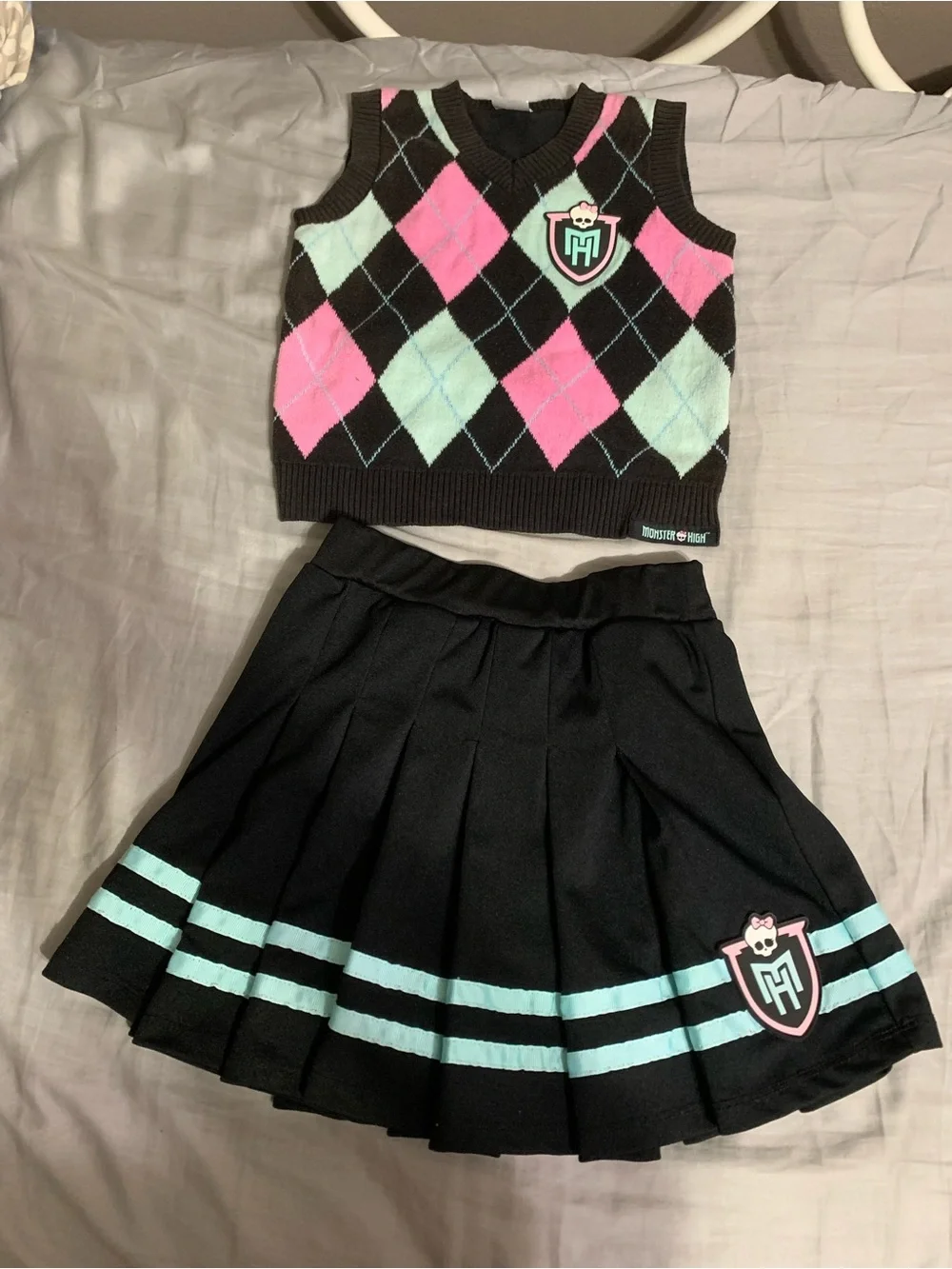 monster high officially licensed